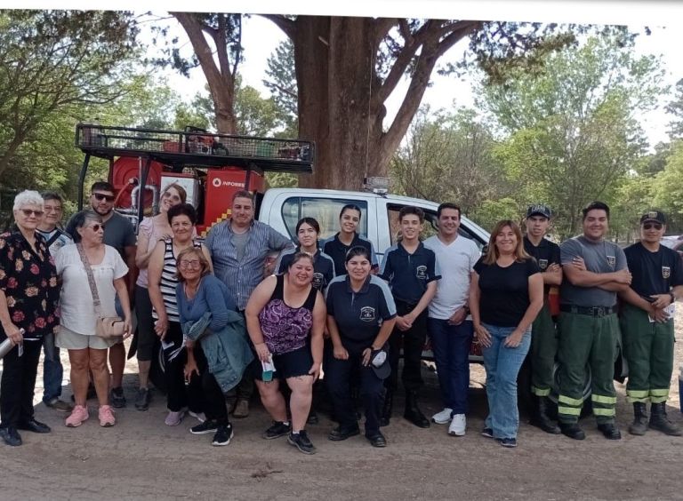 Bomberos dictaron una charla sobre prevención de incendios forestales