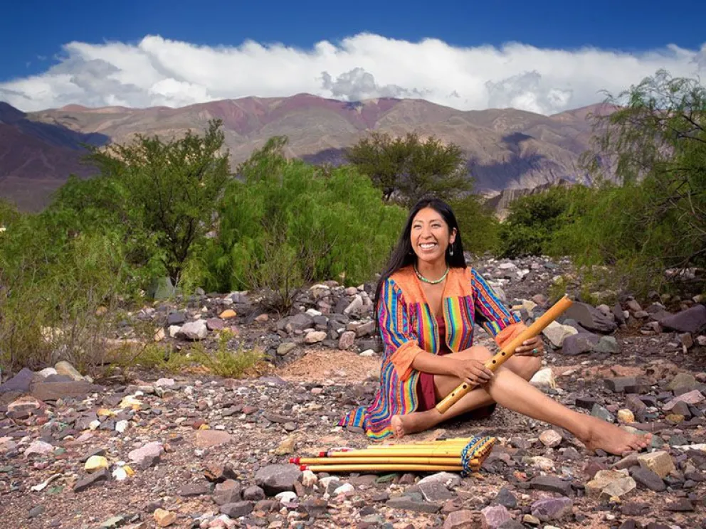 Micaela Chauque en concierto: 20 años de música andina en Casa del Poeta