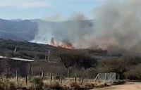 Contienen incendio forestal que se desató en el Valle de Traslasierra