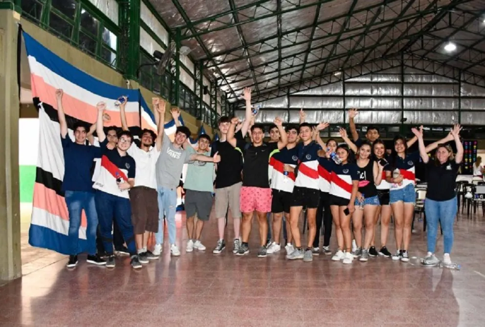 Más de 2.400 egresados del 2023 cobrarán este viernes las estampillas escolares