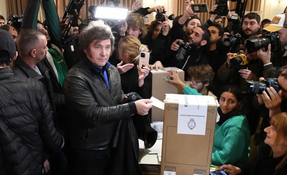 Milei durmió a las dos principales coaliciones electorales