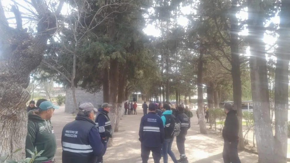 Trabajadores del Plan de Inclusión Social anuncian que habrá protestas y cortes de ruta