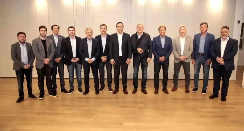 Con ausencia de Poggi, gobernadores de Juntos por el Cambio se despegaron del acuerdo Bullrich  con Milei