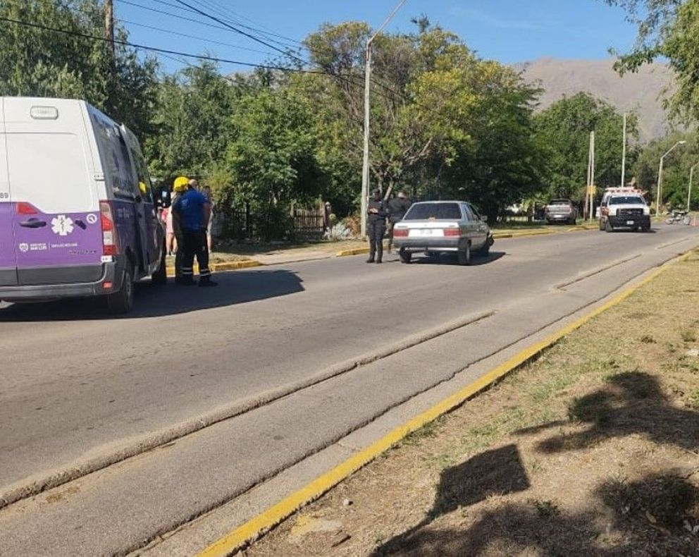 Accidente vehicular en Fermín Romero y ex Ruta 14