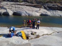 Tragedia en Mina Clavero: Murió un turista ahogado en el balneario La Toma