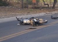 Traslasierra: perdió el control de la moto, chocó y murió