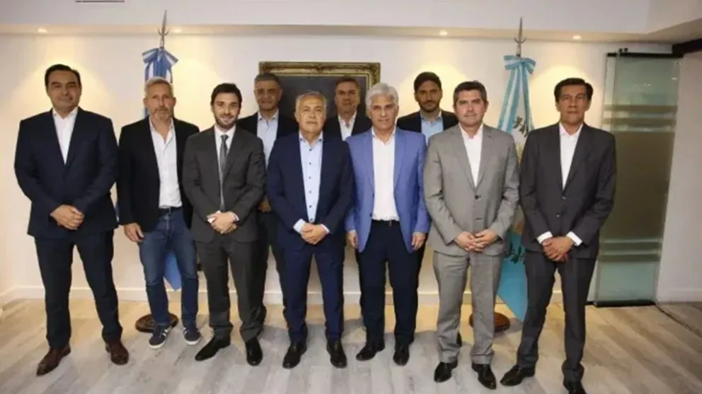 Gobernadores de Juntos por el Cambio acordaron garantizar gobernabilidad pero se pliegan a reclamos contra Nación