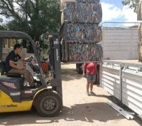 5.500 kilos de botellas plásticas encaminadas desde Villa de Merlo a la cadena industrial