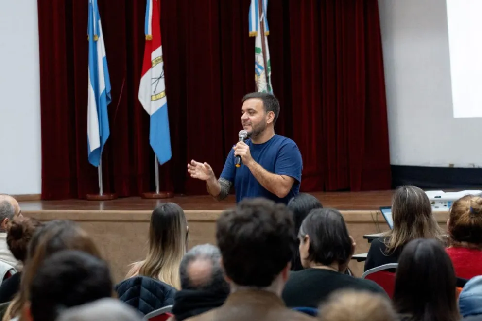 Llega a Villa de Merlo una charla que puede transformar tu negocio