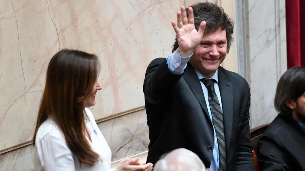 Cayó la imagen del presidente Javier Milei en 14 provincias, pero en Córdoba, Mendoza, San Luis, San Juan y La Rioja sigue fuerte
