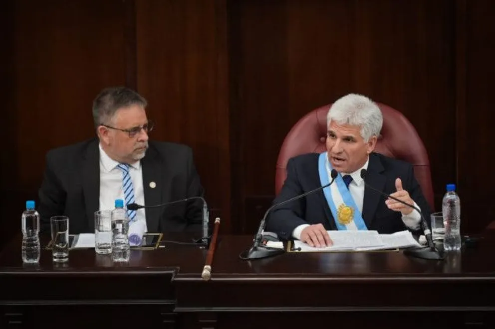 Poggi quiere una reforma política en San Luis:  una sola cámara legistiva, elecciones cada cuatro años y terminar con las boletas sábanas