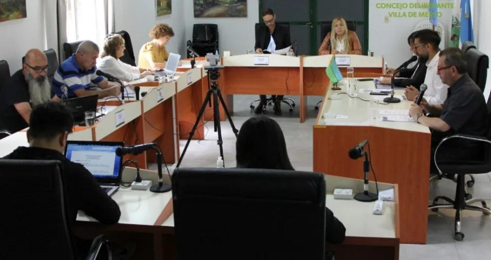 Concejales proponen crear el Boleto Estudiantil y Educativo Gratuito en medio de crisis económica