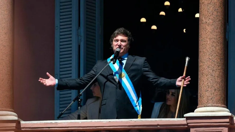 El culebrón de la interna libertaria en San Luis no cesa, ya que este jueves santo el Tribunal Electoral provincial intimó a la Alianza La Libertad Avanza (LLA) para que cambie de nombre y logotipo en el plazo de 72 horas.