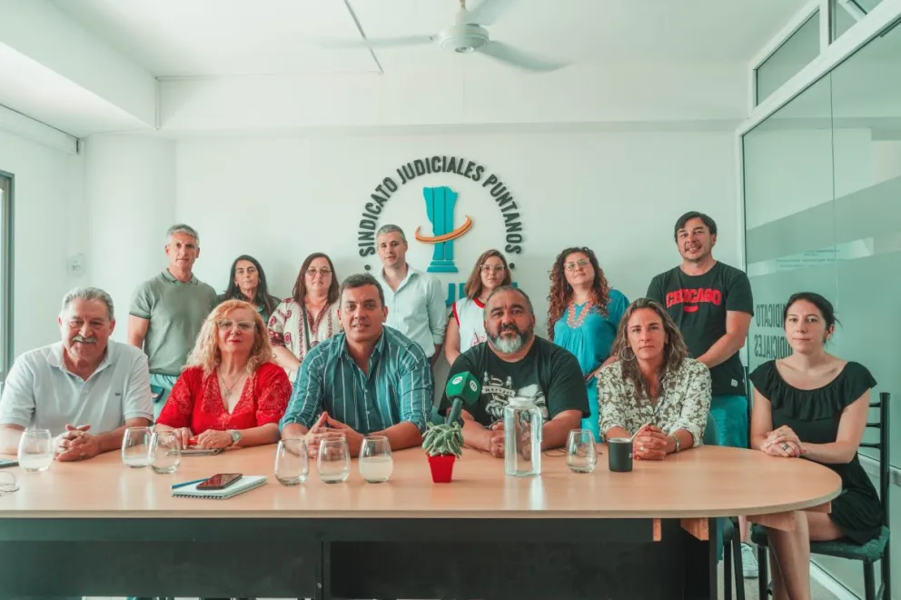 Trabajadores sanluiseños se movilizan contra el pago desdoblado de sus salarios