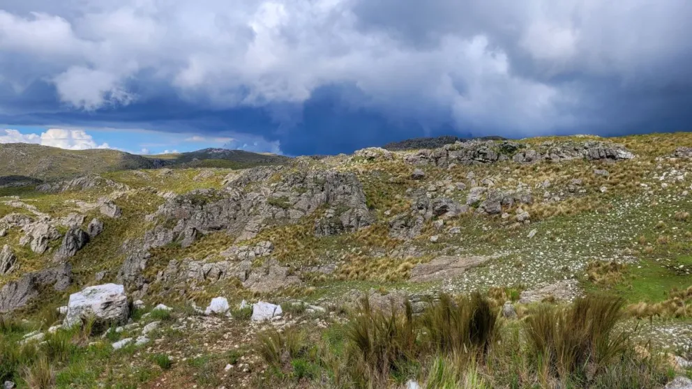 La alerta meteorológica se encuentra vigente hasta las 2:00 del miércoles 7 de enero, por lo que se recomienda precaución.