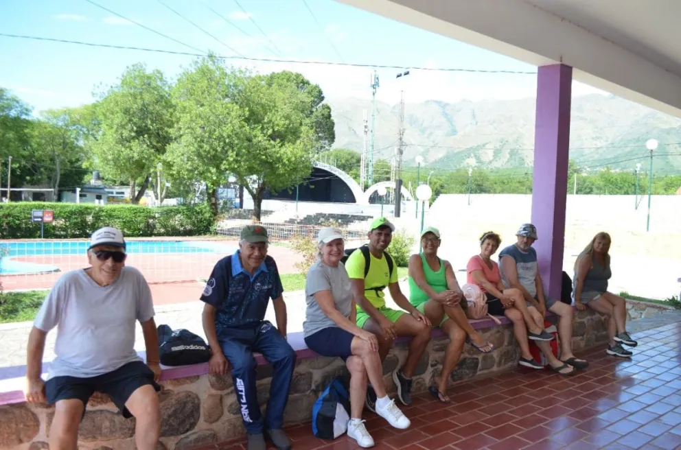 La Dirección de Adultos Mayores de la Villa de Merlo presentó una nueva agenda de actividades deportivas y recreativas.