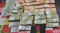 Allanamiento en Villa Dolores: detienen a un estafador con dólares falsos