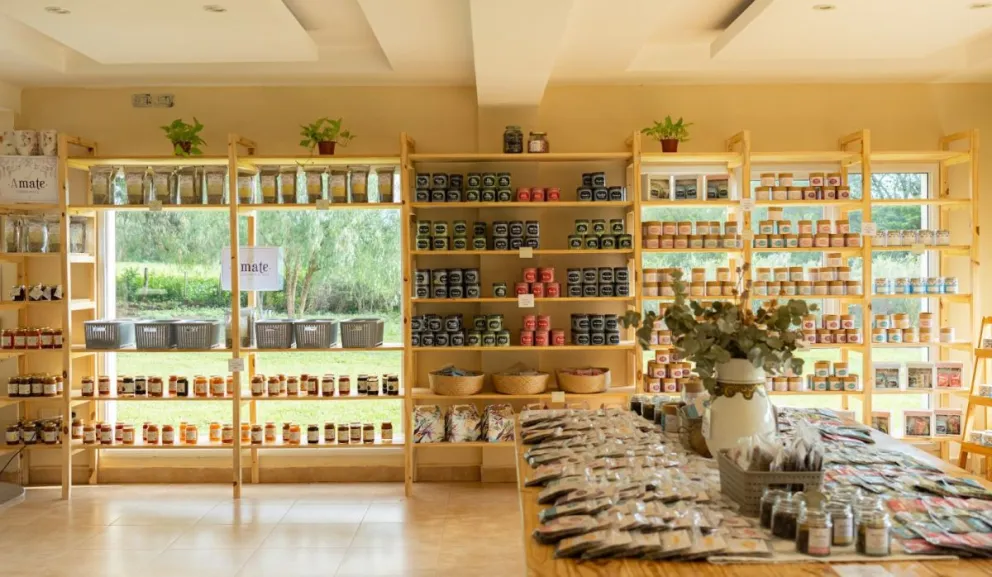 El emprendimiento Los Caminos del Té, con sede en Carpintería, fue convocado para formar parte de "Maravillosa Alicia".