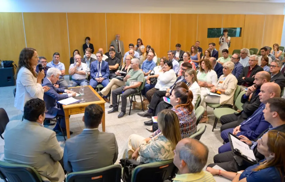Lanzamiento del programa de cooperativas para beneficiarios de planes sociales en San Luis