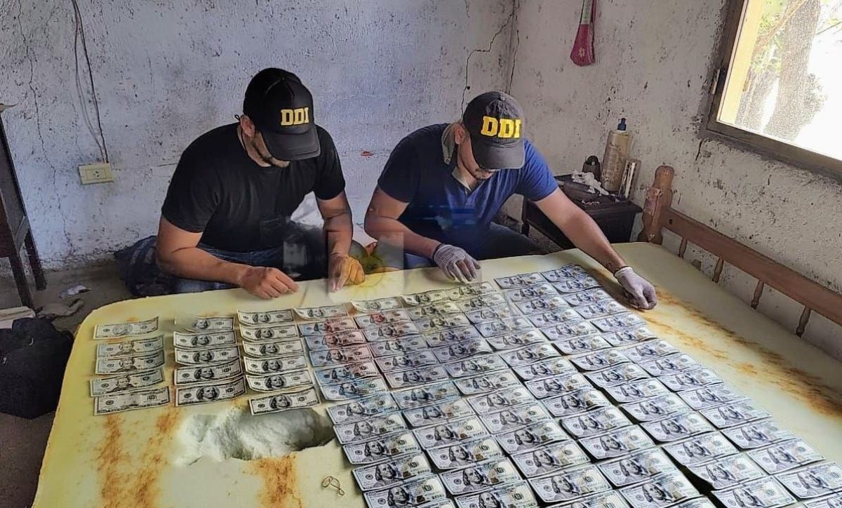 Santa Rosa del Conlara: la Policía recuperó una importante suma de dólares que había sido robado