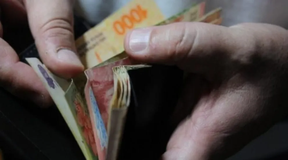 Convocan al Consejo del Salario para discutir aumento en el Salario Mínimo