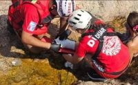 Bomberos rescataron a una turista que se cayó en el balneario "Siete Cascadas"