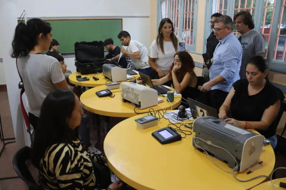 Unas 150 personas concretaron trámites durante la actividad de “Registro Civil cerca de ti”