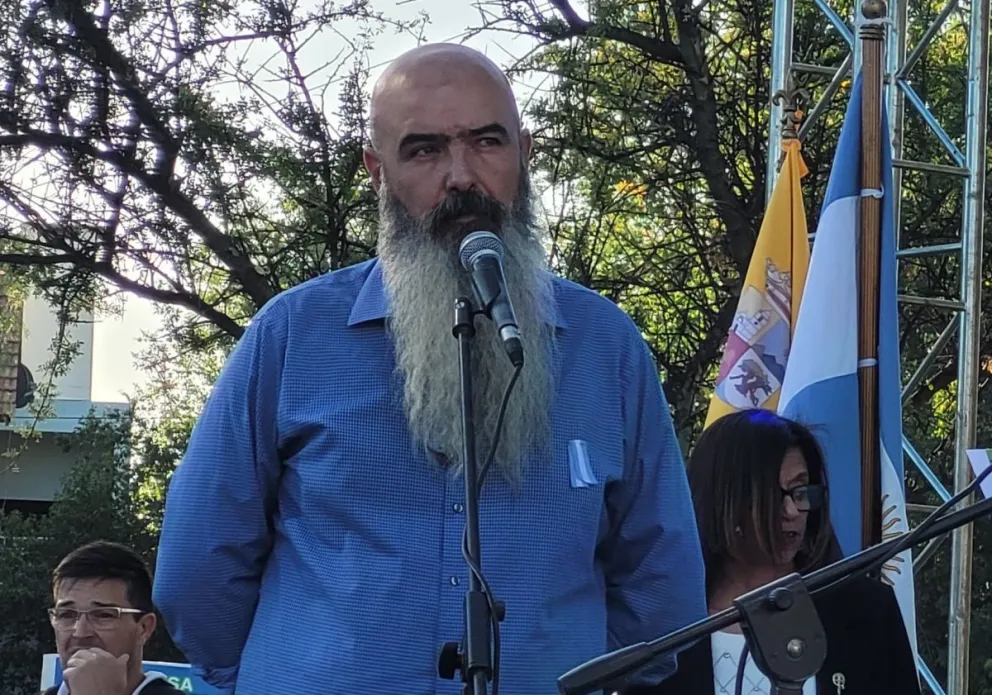 Orué: “Estamos en contra que se loteé el faldeo de las sierras”