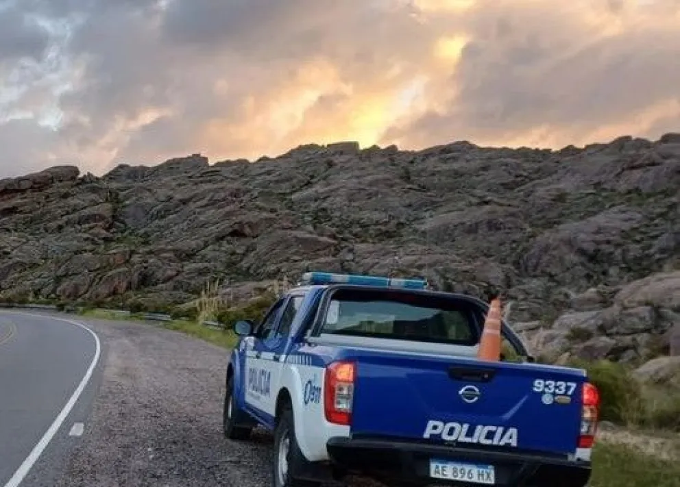 Detenido por manejar en estado de ebriedad por Altas Cumbres