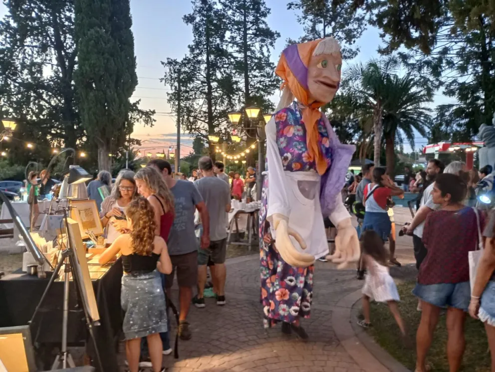 Ultimo día de "Santa letra", el festival de libros y artes
