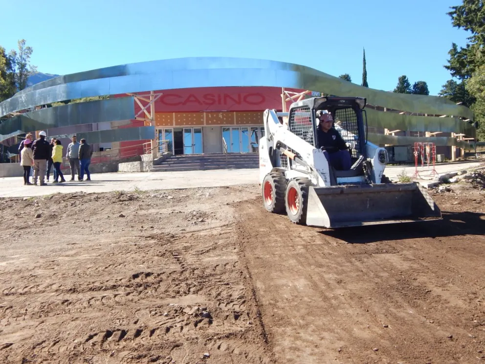 Continúa la obra del Centro de Convenciones de Villa de Merlo