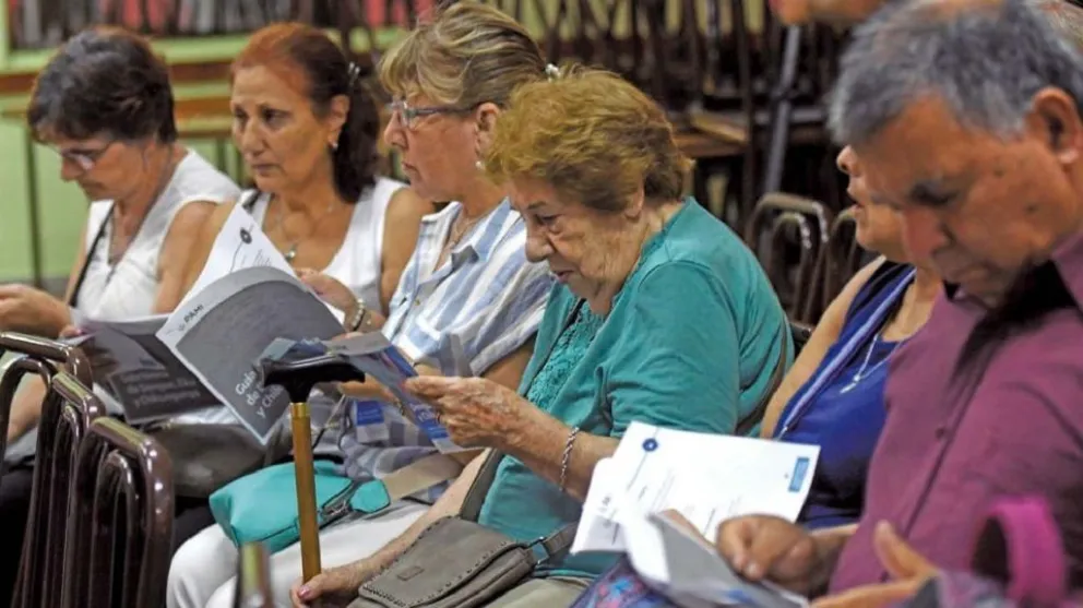 Anses oficializó el bono de $70.000 para jubilados en marzo.