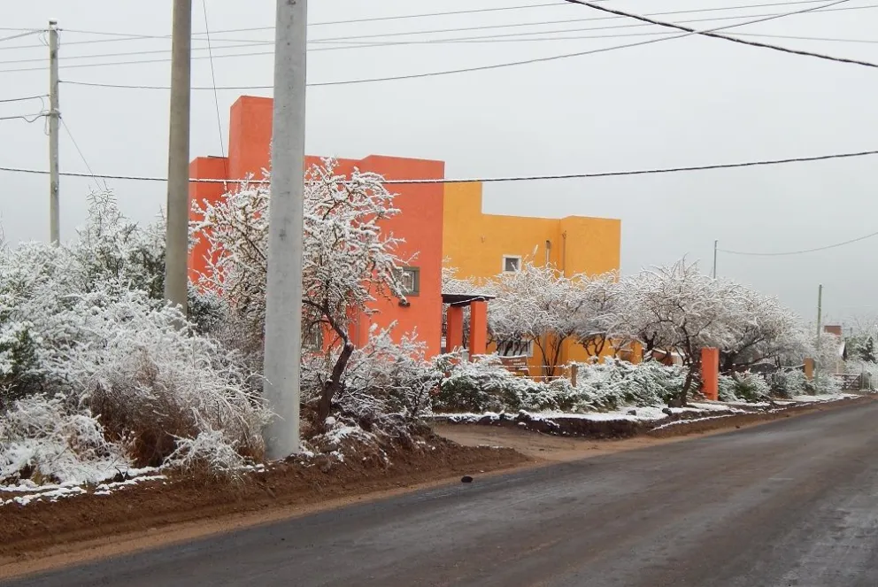 El pronóstico de nevadas en las Sierras de los Comechingones se extiende hasta el viernes 