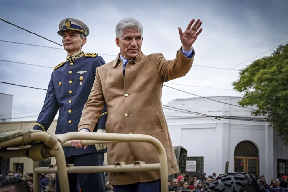 Poggi presidió los actos por el 25 de Mayo