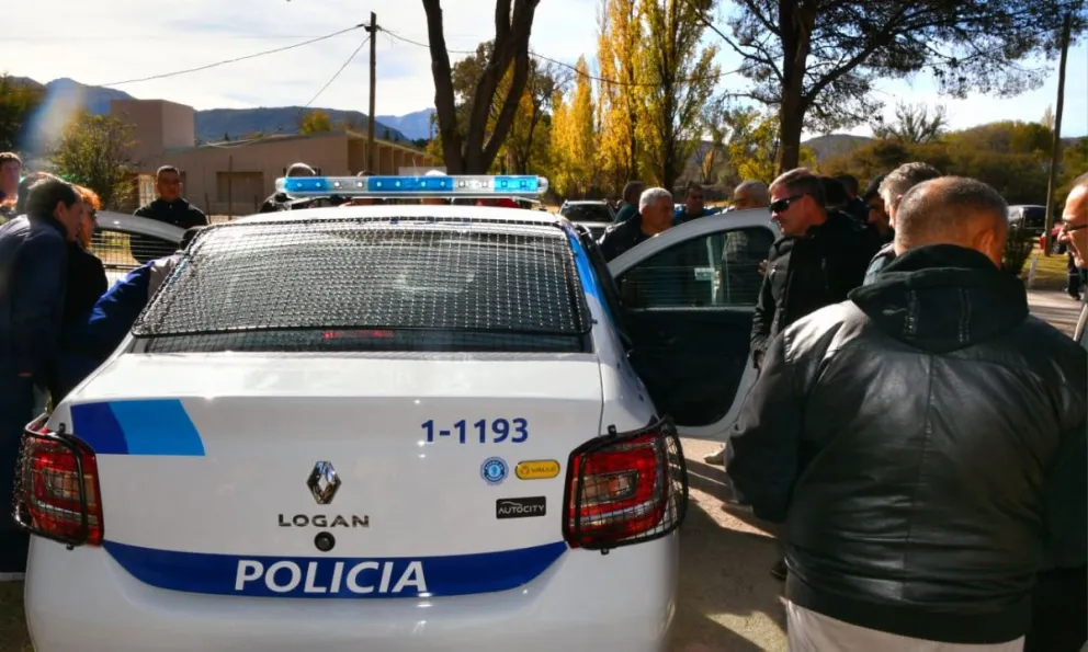 El gobernador, Claudio Poggi, presidirá la entrega de nuevos patrulleros para Merlo y la Costa de los Comechingones