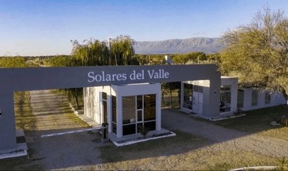 Guía Completa para Invertir en Solares del Valle