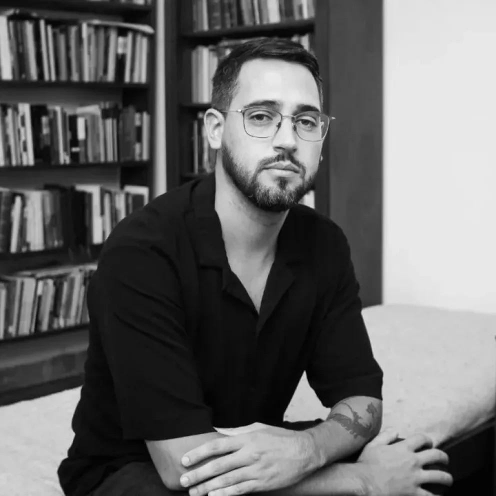 Presentación del nuevo poemario de Joaquín Vázquez: "Golpes en la Puerta"