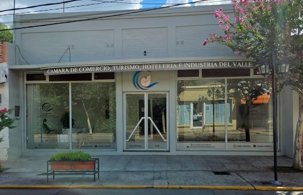 Capacitación sobre profesionalización de negocios en la Cámara de Comercio del Valle
