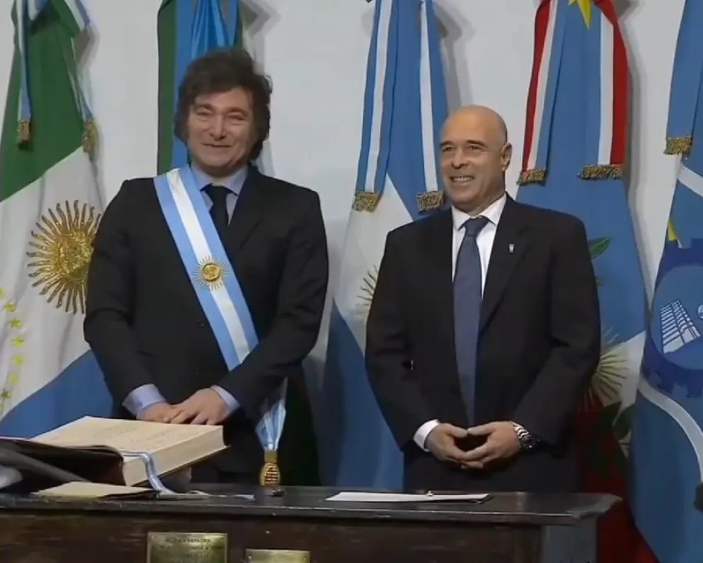 Abdala sobre el Pacto de Mayo: "Fue un día histórico para la Argentina, queremos sacar adelante el país entre todos"