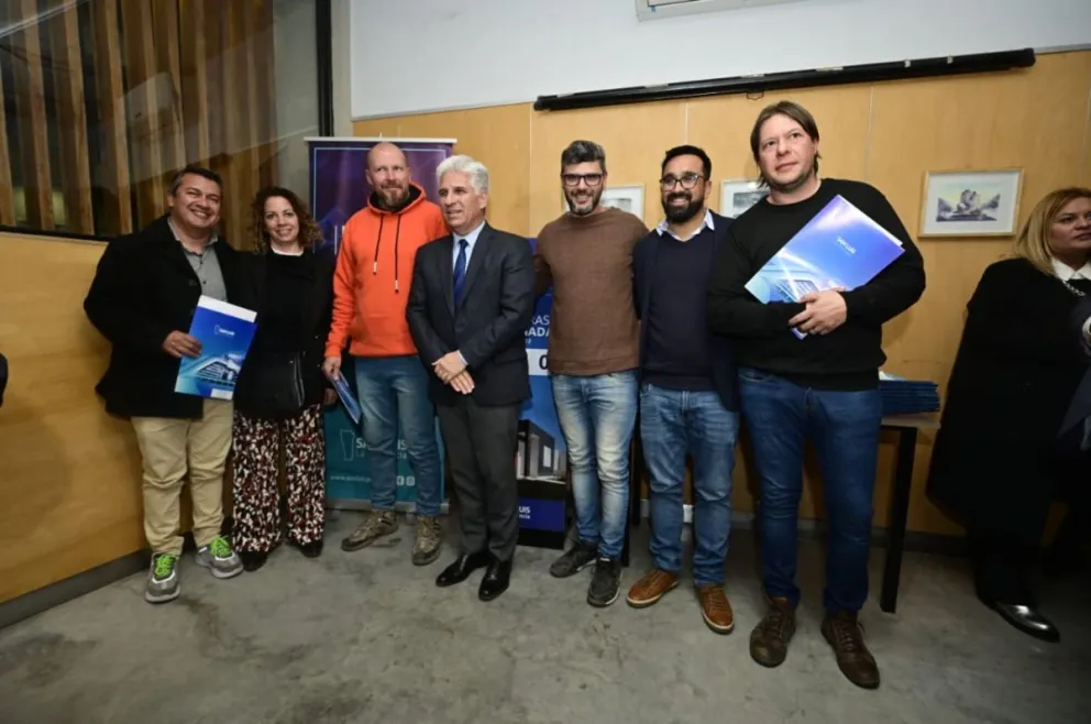 En Villa de Merlo, cinco emprendedores recibieron financiamiento del gobierno provincial