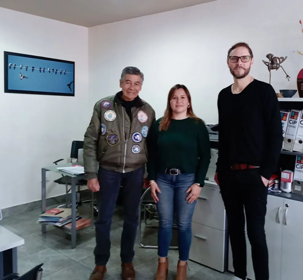 La propuesta de honrar a los veteranos de Malvinas con placas colocadas en sus domicilios se extiende a otros municipios