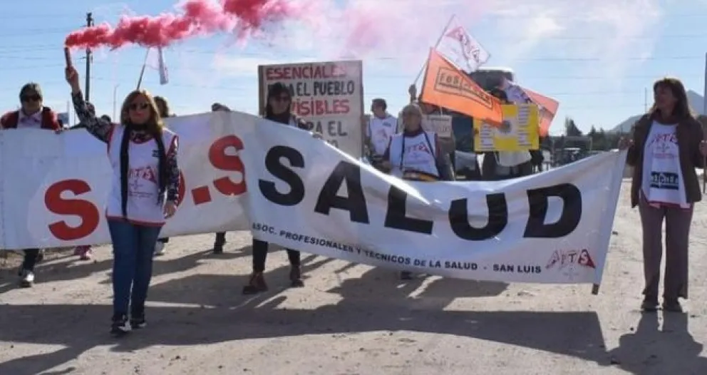 APTS se moviliza este martes en contra del desbloqueo de título