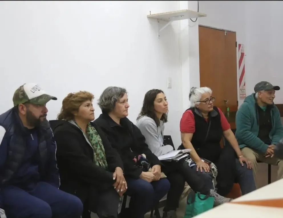 Feria Franca busca su lugar en la Plaza Sobremonte: Reunión con concejales
