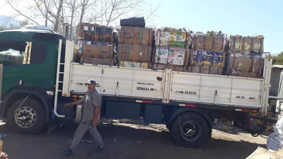 En Merlo avanza la recuperación de cartones para reciclar.