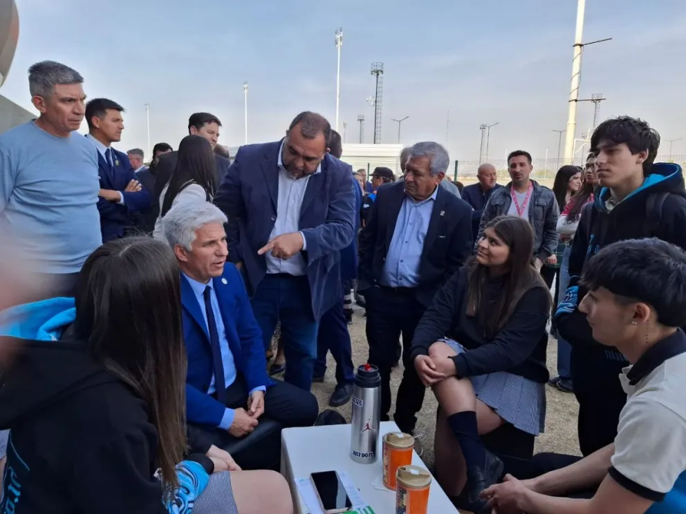 Mayor oferta académica de la sede UPrO en Villa de Merlo y reunión con el gobernador
