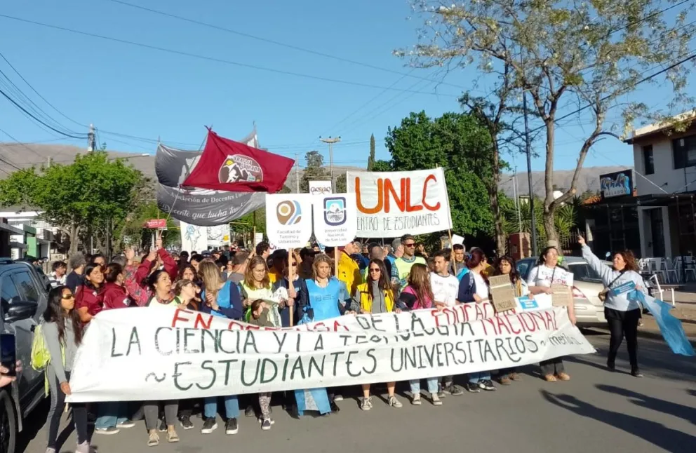Nuevo paro nacional de docentes universitarios el 11 y 12 de junio
