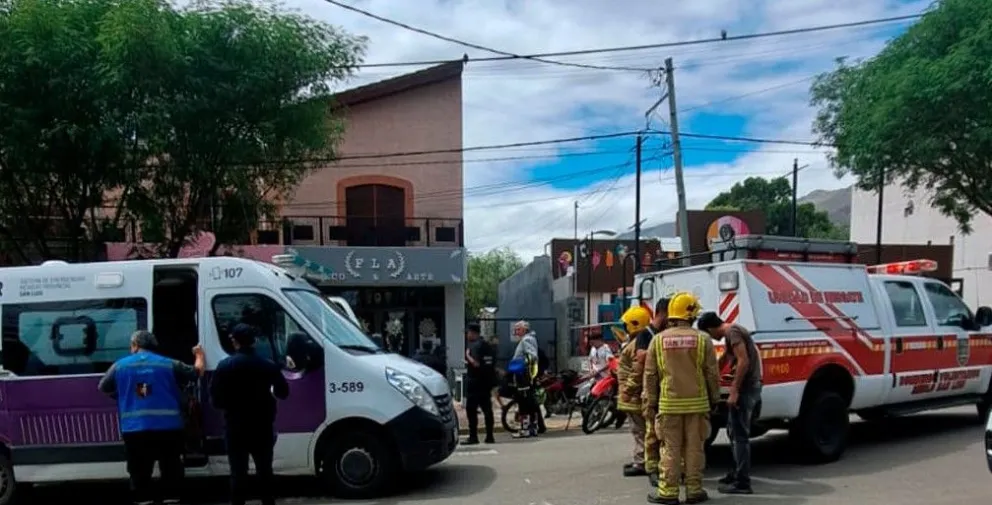 Caida de un motociclista en la avenida del Sol.