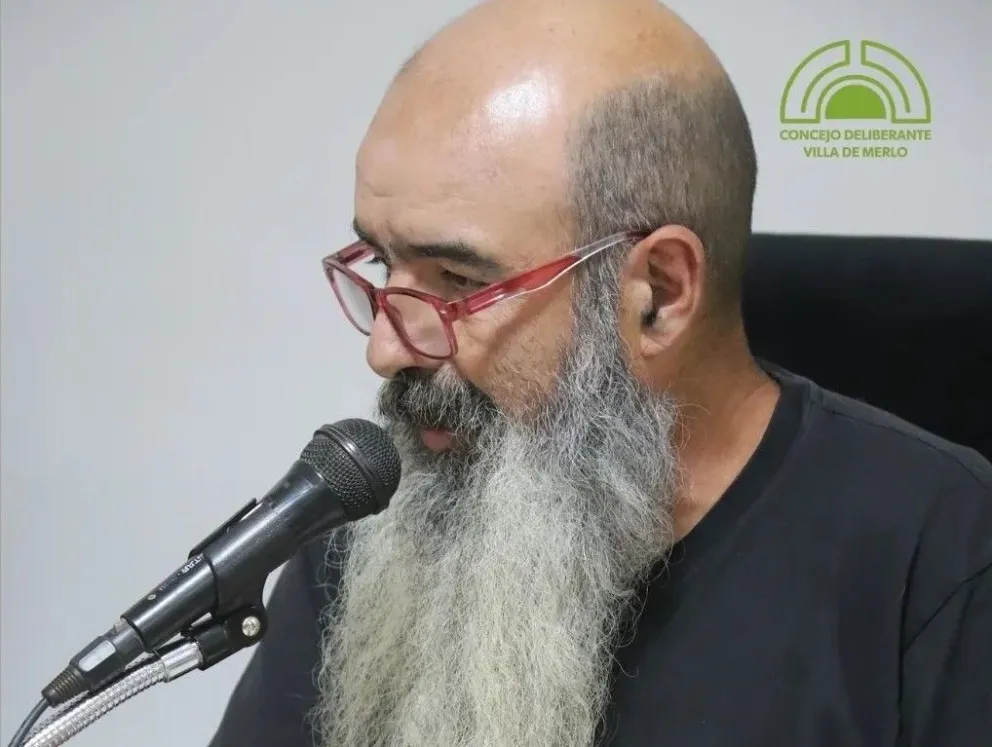 Daniel Orúe, concejal del socialismo merlino.