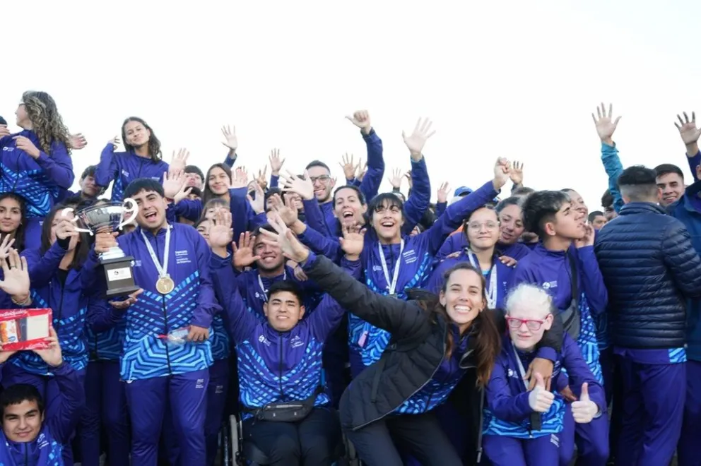 San Luis brilló en los Juegos Evita. Regresa con 46 medallas y grandes logros.