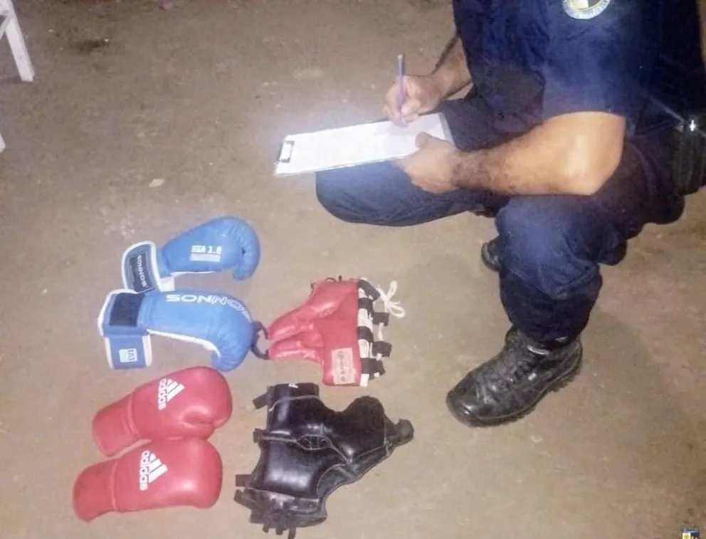 Los elementos sustraídos se ofrecían en venta por redes sociales. Foto Pol- San Luis.